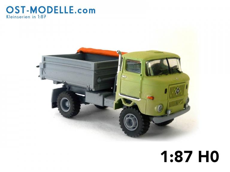 IFA W50LA ND 3-Seitenkipper hoher Bordwand offener Plane